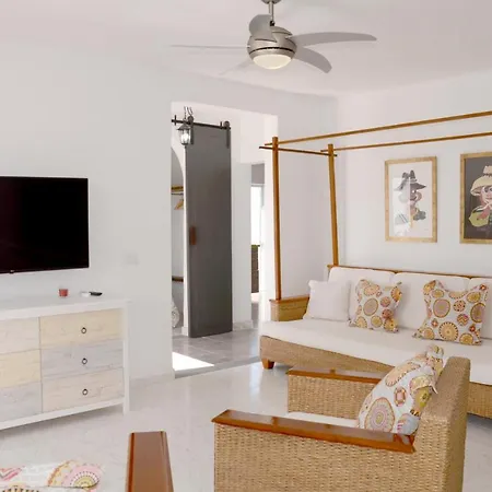 Tranquilidad With Amazing Private Terrace And Heated Pool * Charco del Palo